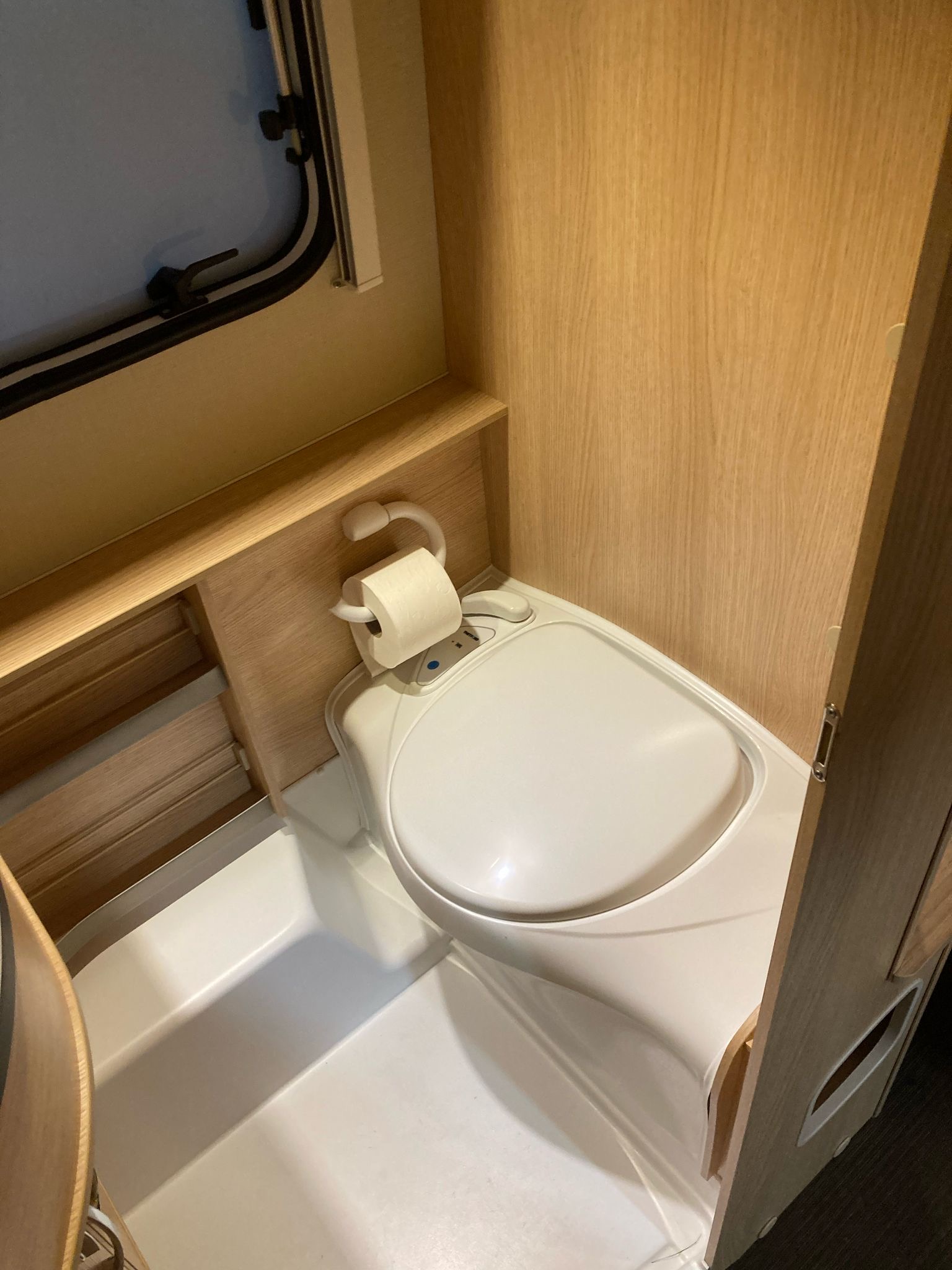 Eriba Troll 542 60th edition touring - Image 14